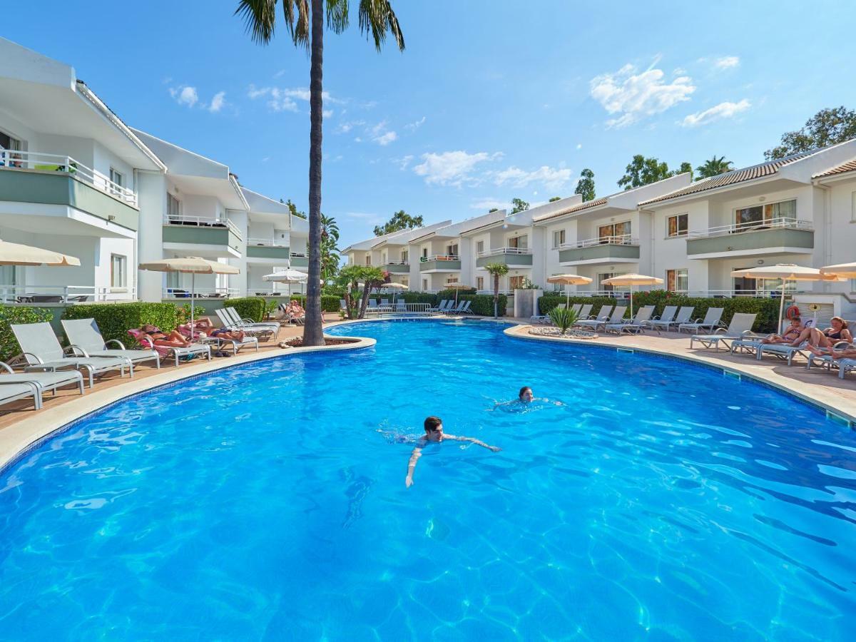 Universal Aparthotel Elisa Playa de Muro  Exterior foto